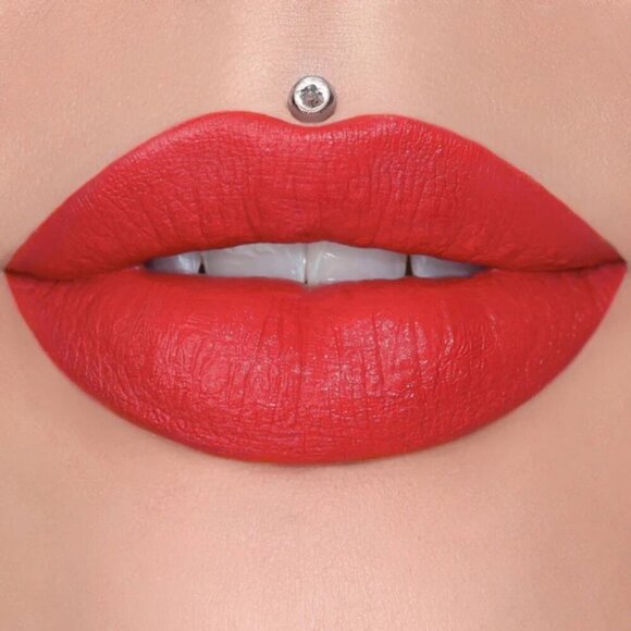 Jeffree Star Cosmetics Velvet Trap Lipstick - Cherry Soda (Muted Red) -‎ NWB - Picture 1 of 7